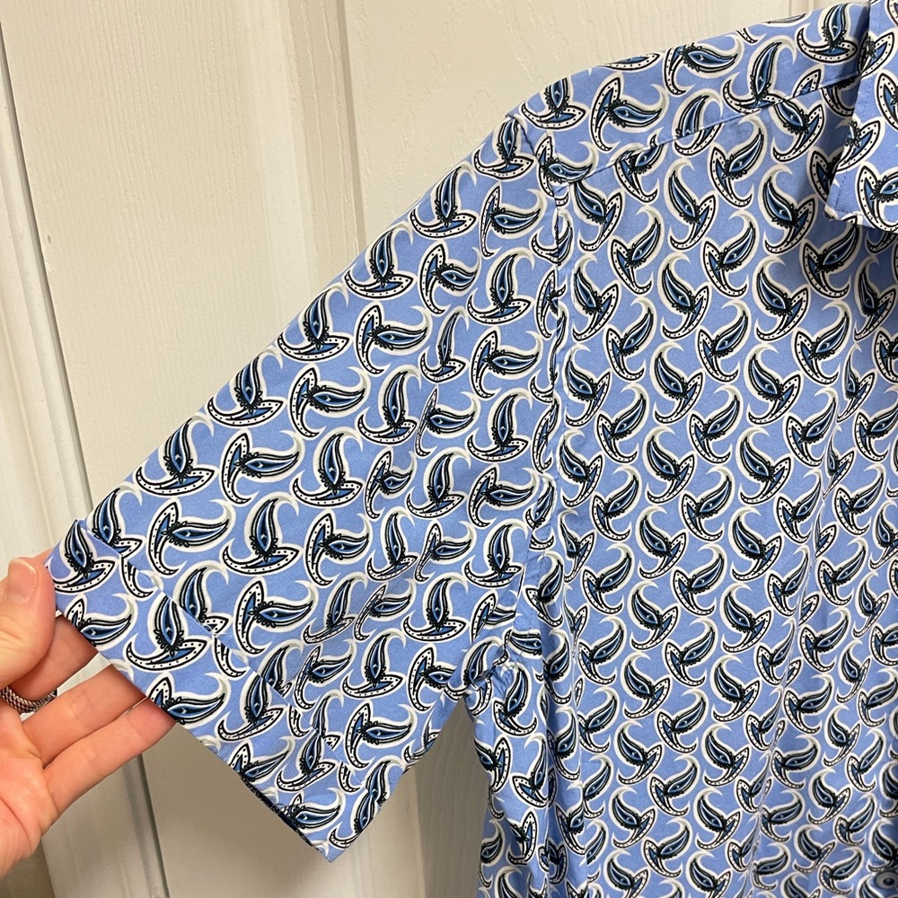 Robert Graham Pattern Short Sleeve Button Down - image 3